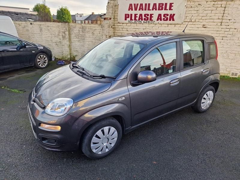 Usado Fiat Panda Pop 2017 Cinzento Citadino
