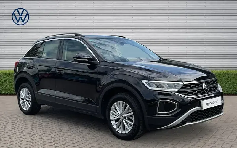Used VW T-Roc Life 150 HP (110 kW) 2023 SUV