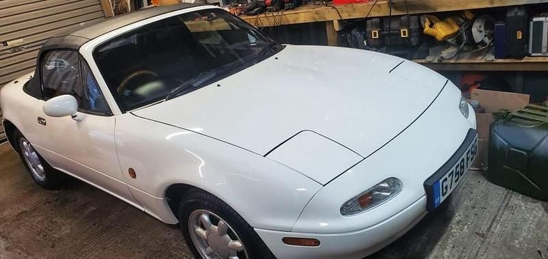 Used Mazda MX5 1990 White Cabriolet