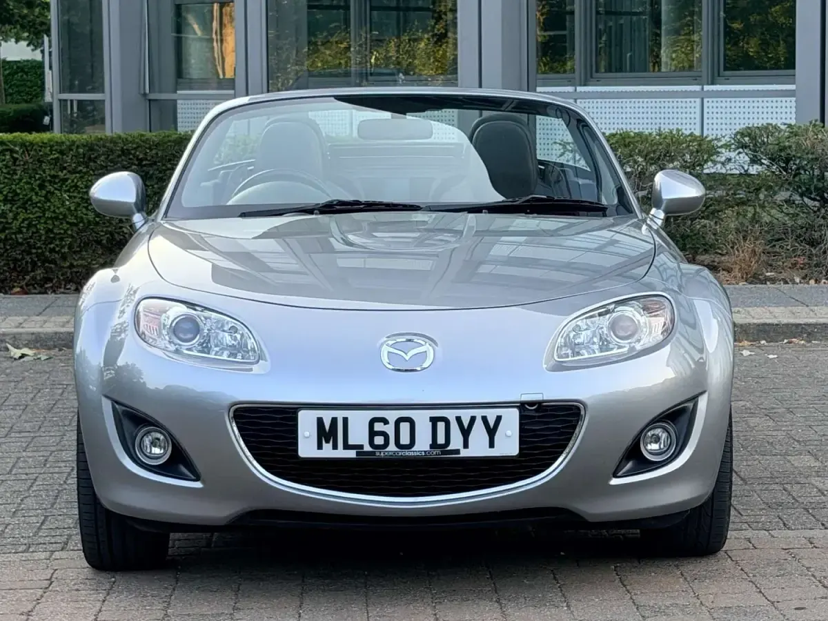 Used Mazda MX5 161 HP (118 kW) 2010 Silver Cabriolet