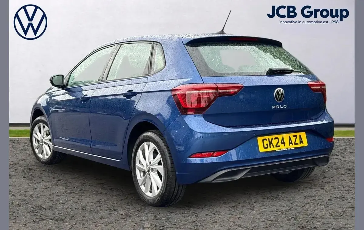 Used VW Polo Style 95 HP (69 kW) 2024 Blue Hatchback