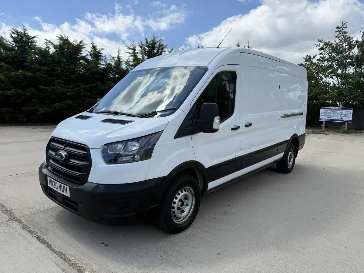Used Ford Transit S 130 HP (95 kW) 2020 White Van