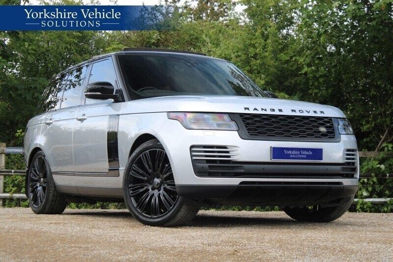 Silver Used 2018 Land Rover Range Rover S SUV | £29,750 (Fair price) - Image 1/4