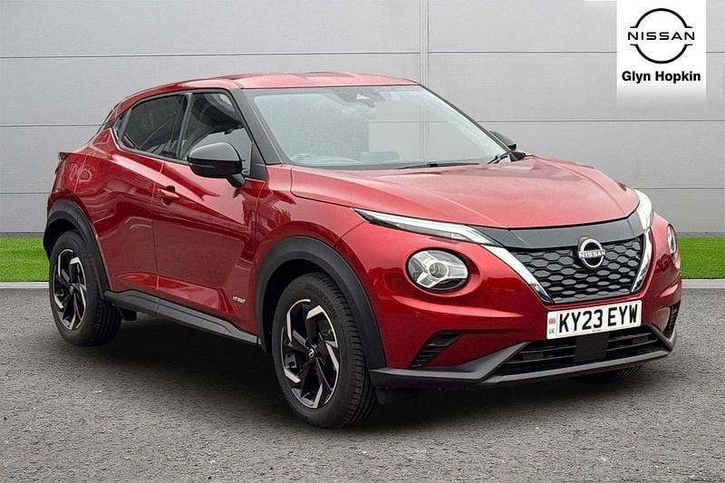 Red Used 2023 Nissan Juke N-Connecta SUV | £17,345 (Super price) - Image 1/4