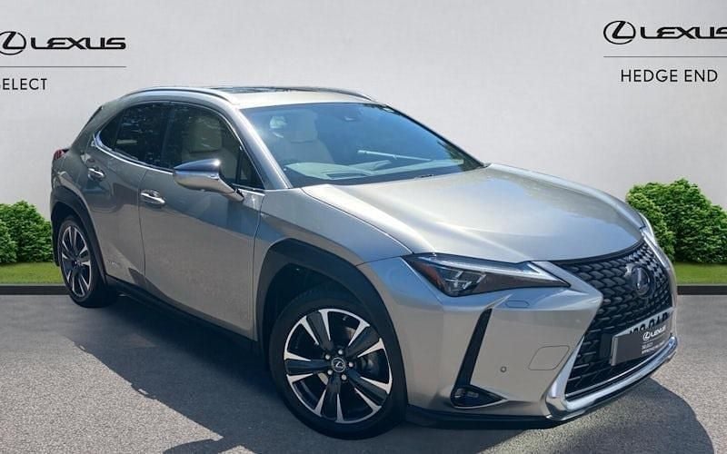 Used 2023 Lexus UX 250h SUV | £22,690 (Fair price) - Image 1/2