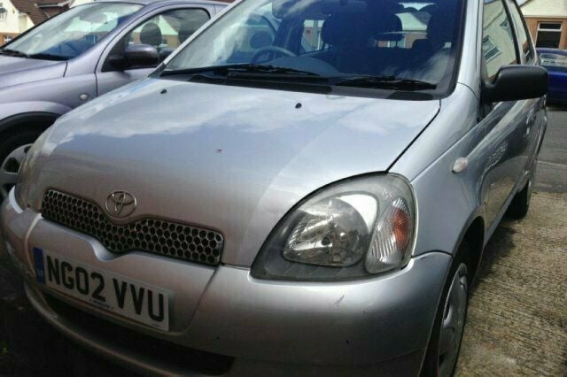 Used Toyota Yaris 2002 Hatchback