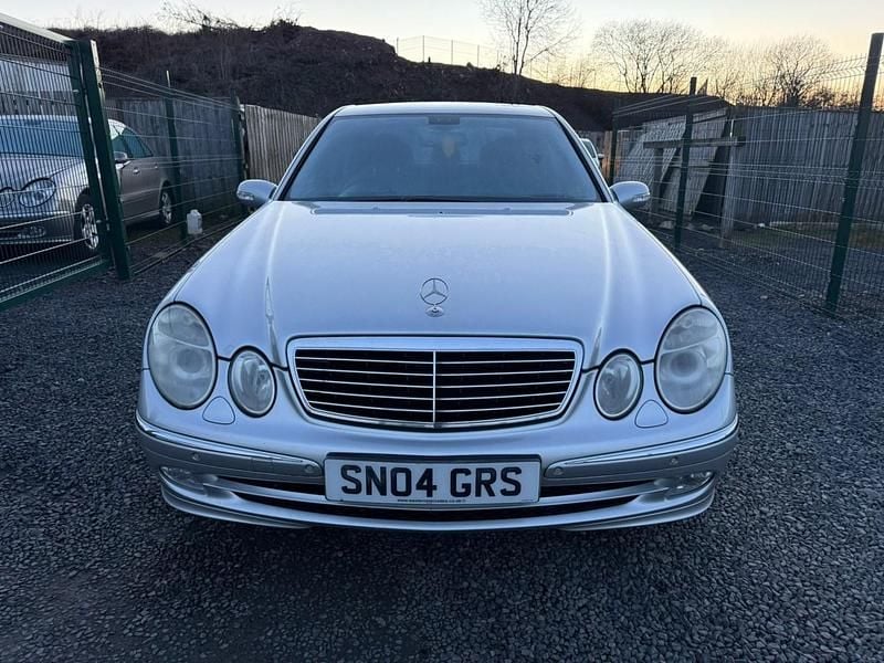 Used Mercedes E320 Avantgarde 2004 Silver Sedan