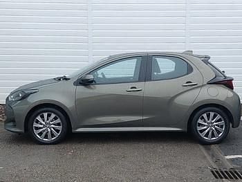 Used Toyota Yaris Hybrid 116 HP (85 kW) 2023 Bronze Hatchback