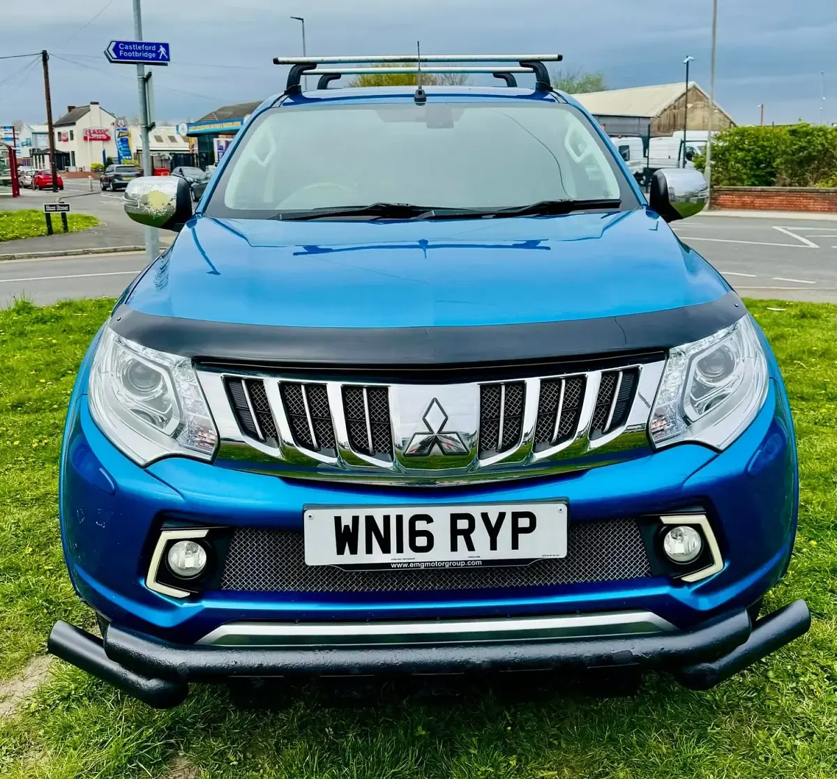 Used Mitsubishi L200 181 HP (133 kW) 2016 Blue Pickup