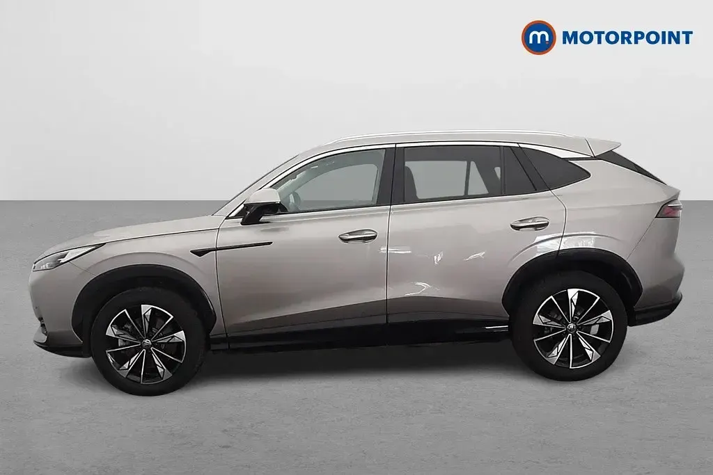 Usado MG HS Trophy 224 CV (164 kW) 2025 Plateado SUV