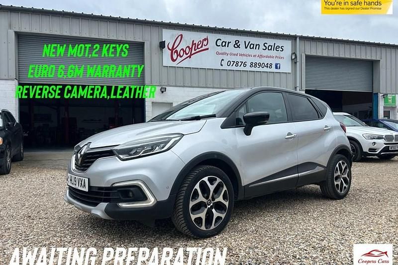 Used Renault Captur GT-Line 90 HP (66 kW) 2019 Silver SUV