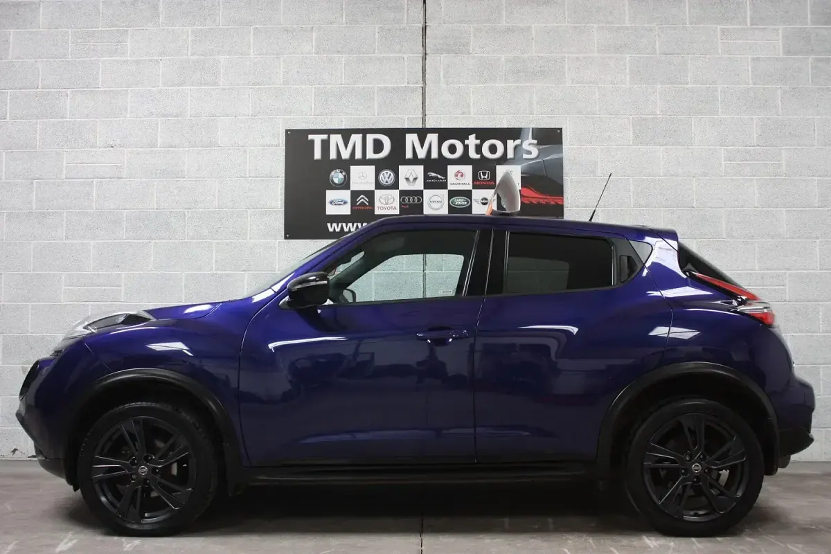 Used Nissan Juke N-Connecta 110 HP (80 kW) 2017 Blue SUV