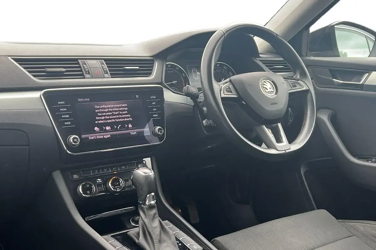 Used Skoda Superb SE 150 HP (110 kW) 2019 Black Hatchback