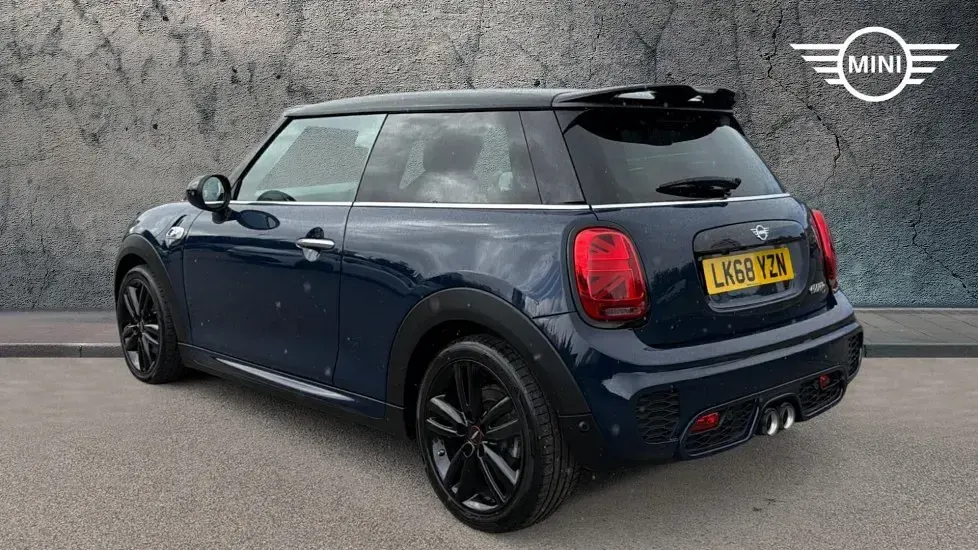 Begagnad Mini Cooper S Hatch 189 HK (139 kW) 2018 Blå Halvkombi