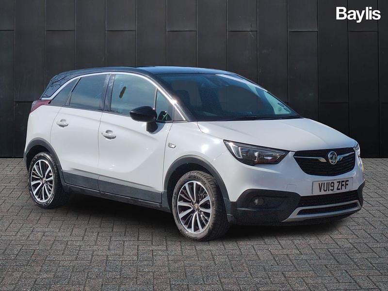 Used Vauxhall Crossland X Elite 130 HP (95 kW) 2019 White SUV