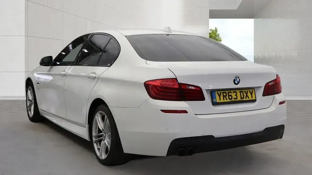 Begagnad BMW 520 M Sport 2013 Vit Sedan