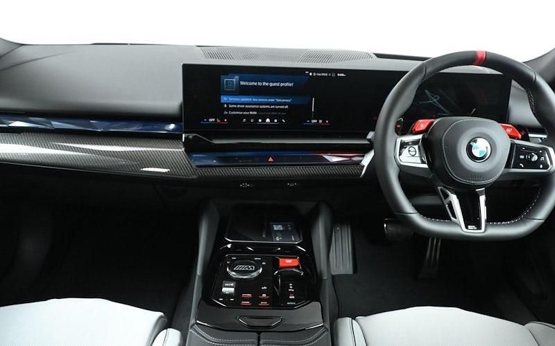 New BMW M5 727 HP (534 kW) 2025 Sedan