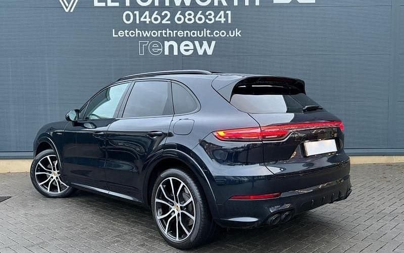 Used Porsche Cayenne 462 HP (339 kW) 2022 SUV