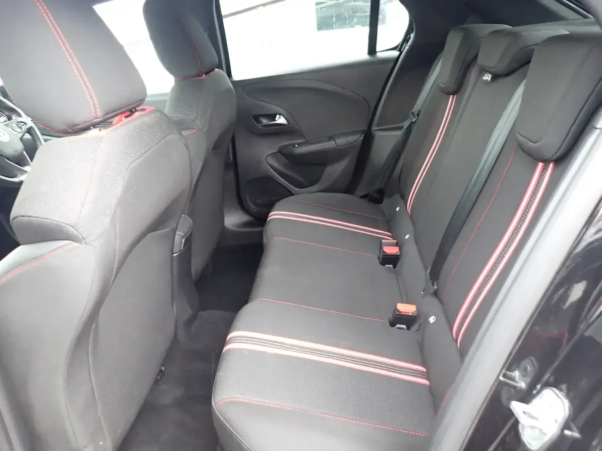 Used Vauxhall Corsa S 100 HP (73 kW) 2023 Black Hatchback