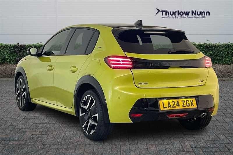 Used Peugeot 208 GT 100 HP (73 kW) 2024 Yellow Hatchback