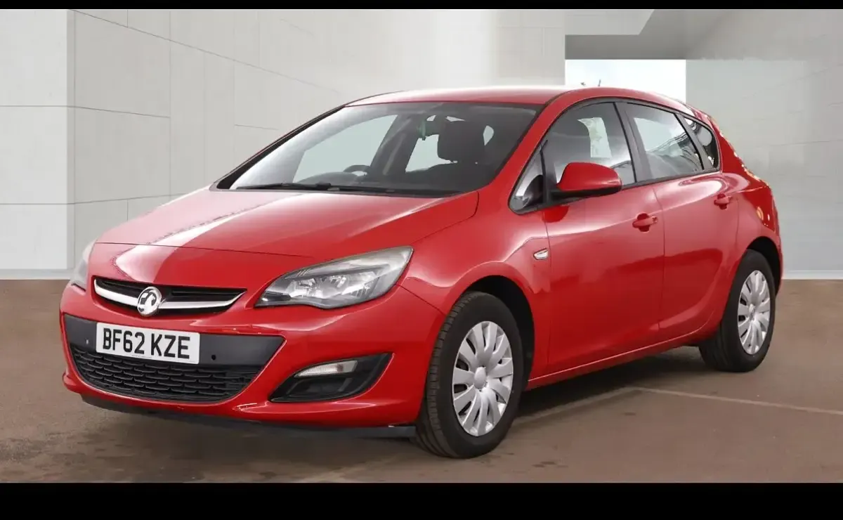 Used Vauxhall Astra 2012 Red Hatchback