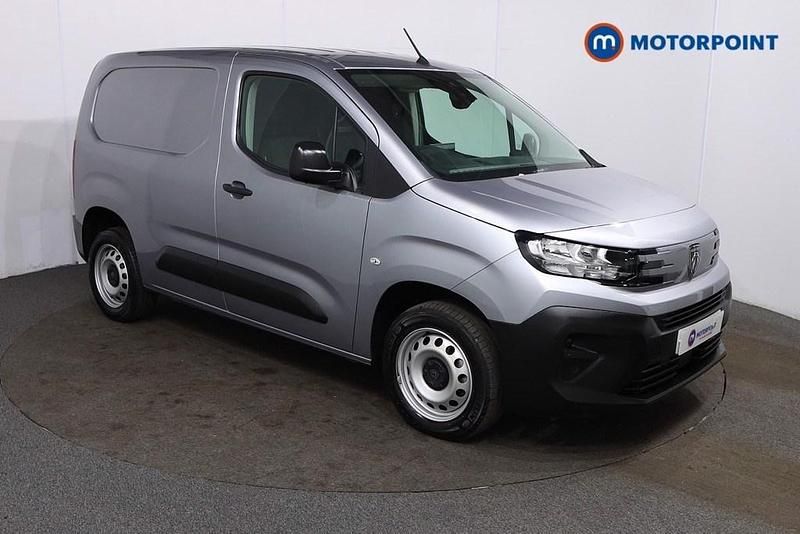 Grey Used 2025 Peugeot Partner MPV | £13,299 (Fair price) - Image 1/4
