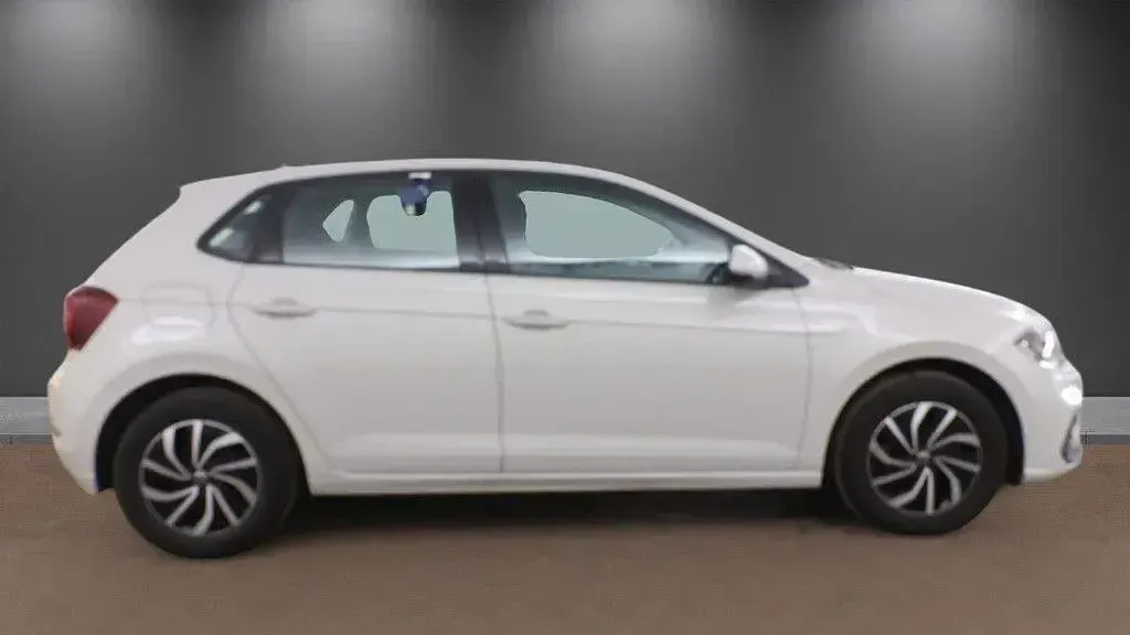 Used VW Polo Life 95 HP (69 kW) 2023 Grey Hatchback