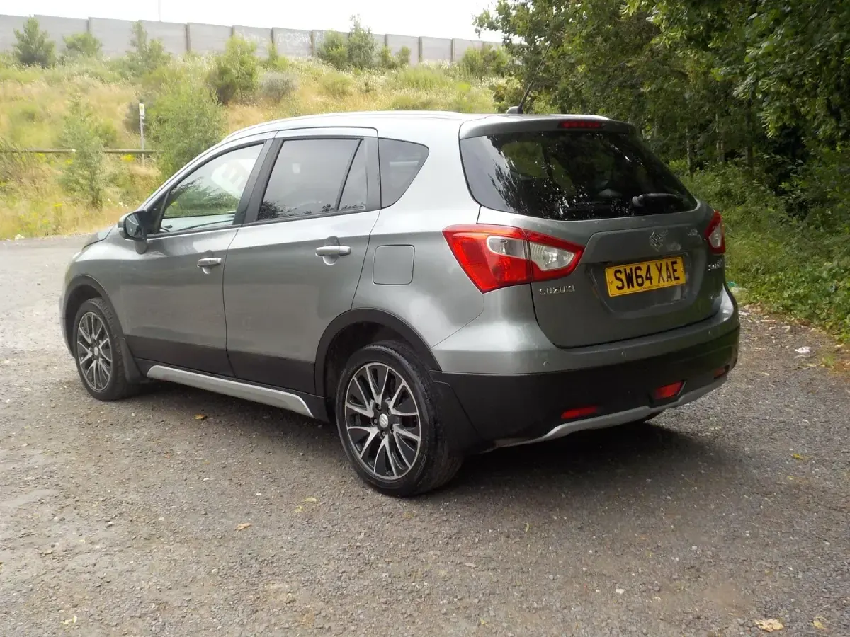 Used Suzuki SX4 S-Cross SZ5 120 HP (88 kW) 2014 Grey Hatchback