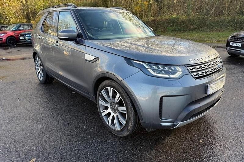 Used 2018 Land Rover Discovery 5 HSE Luxury SUV | £21,995 (Fair price) - Image 1/1
