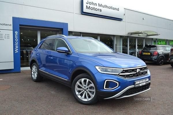 Blue Used 2023 VW T-Roc Style SUV | £27,995 (Expensive) - Image 1/4