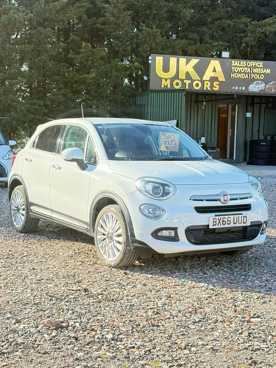 Used Fiat 500X Pop Star 140 HP (102 kW) 2017 White SUV