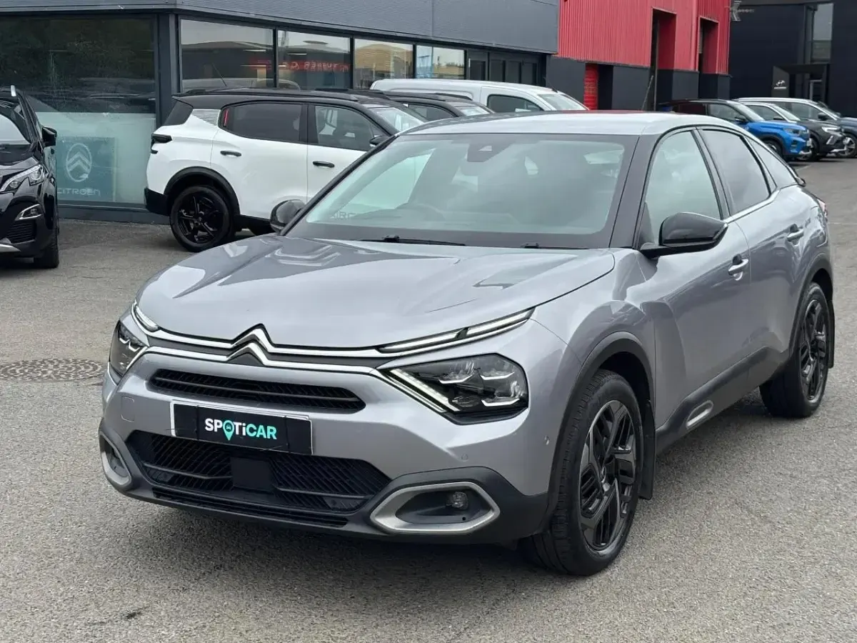 Used Citroën C4 Shine 127 HP (93 kW) 2021 Grey Hatchback