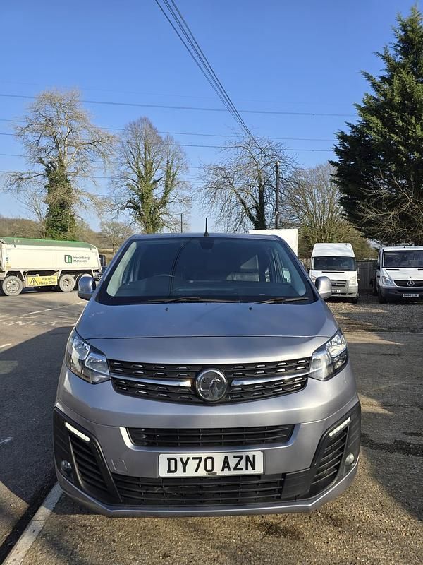 Used Vauxhall Vivaro Sportive 150 HP (110 kW) 2020 Grey MPV