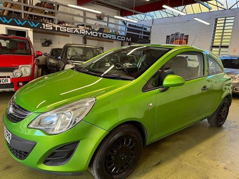 Green Used 2013 Vauxhall Corsa S Hatchback | £2,475 (Good price) - Image 1/4