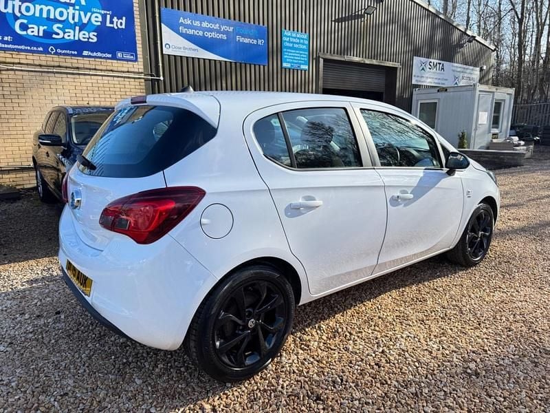 Used Vauxhall Corsa SRi 2015 White Hatchback
