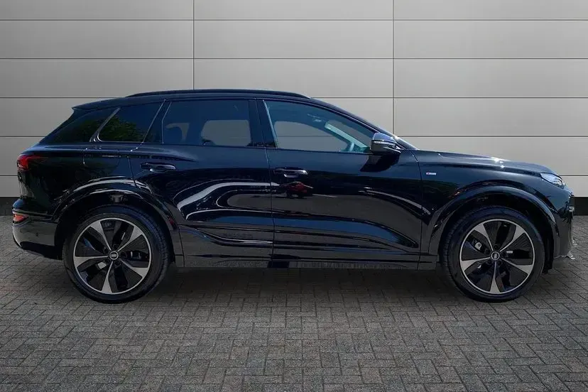 New Audi Q6 e-tron Black Edition 310 kW (422 HP) 2026 Mythos black SUV