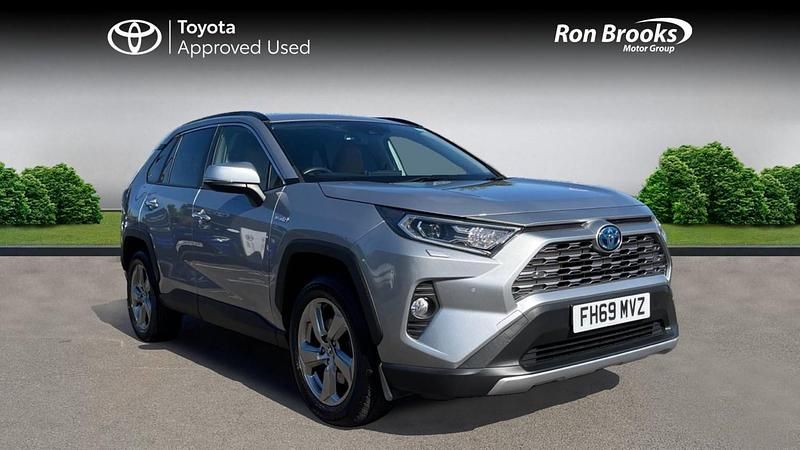 Silver Used 2020 Toyota RAV4 Hybrid SUV | £23,923 (Fair price) - Image 1/4