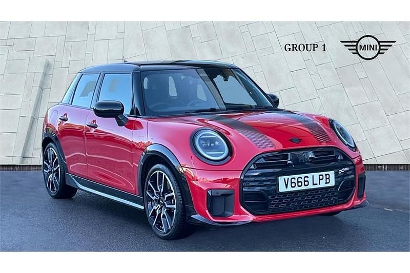 Used Mini Cooper Sport 204 HP (150 kW) 2024 Chili red ii Hatchback