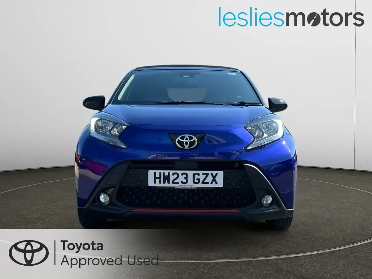 Used Toyota Aygo X Edition 72 HP (52 kW) 2023 Blue SUV
