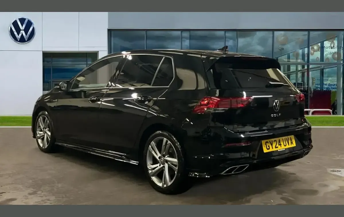 Used VW Golf VIII R-line 147 HP (108 kW) 2024 Black Hatchback