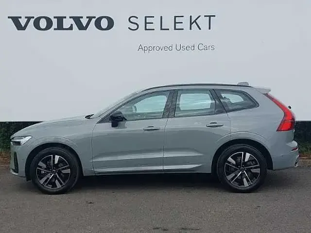 Used Volvo XC60 Plus 247 HP (181 kW) 2026 SUV