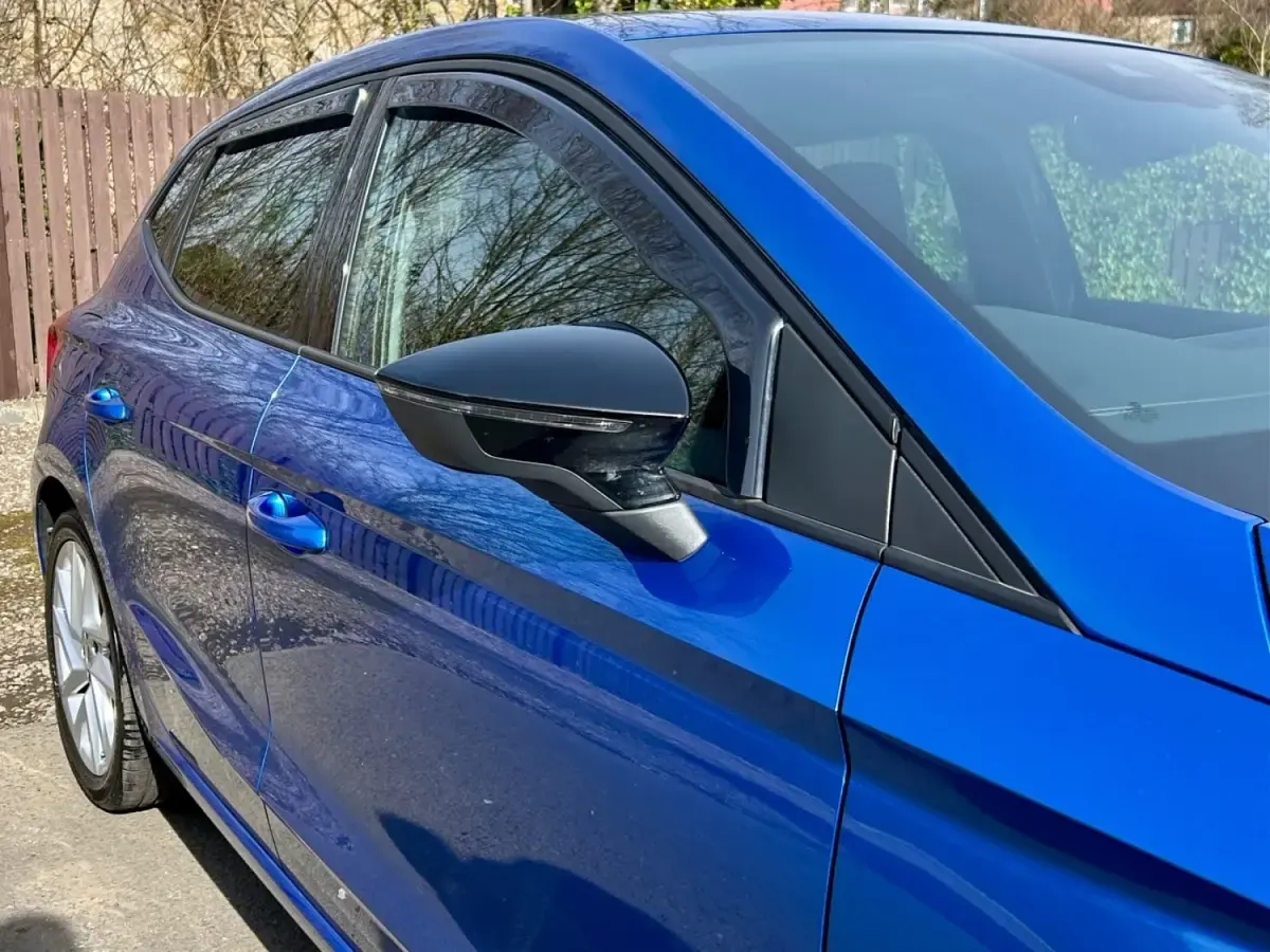 Używany Seat Ibiza FR 108 KM (79 kW) 2024 Niebieski Hatchback