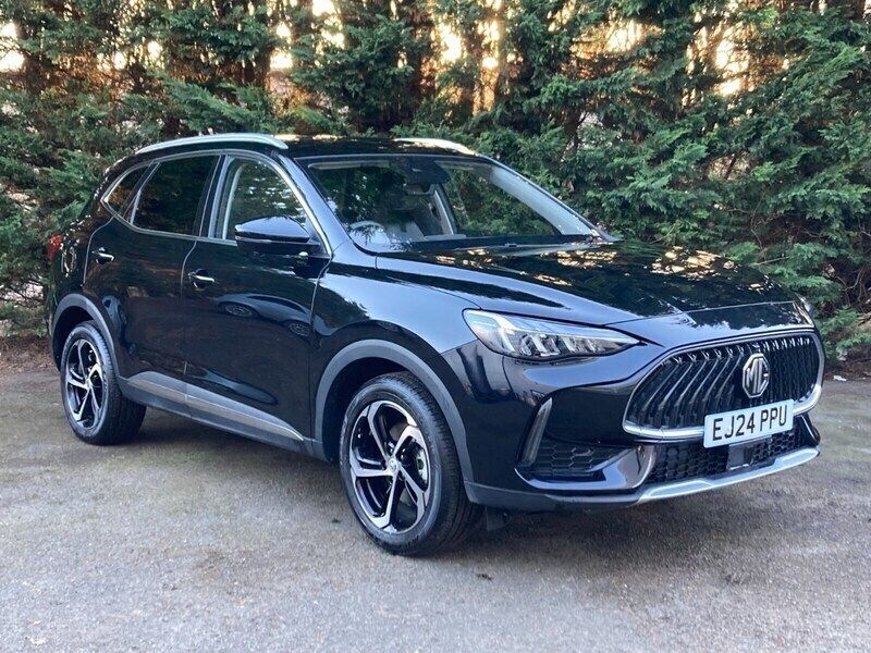 Black Used 2024 MG HS Trophy SUV | £21,490 (A bit pricey) - Image 1/4