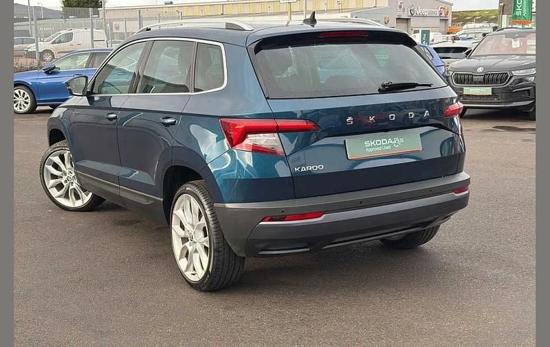 Used Skoda Karoq SE L 147 HP (108 kW) 2020 Petrol blue metallic SUV