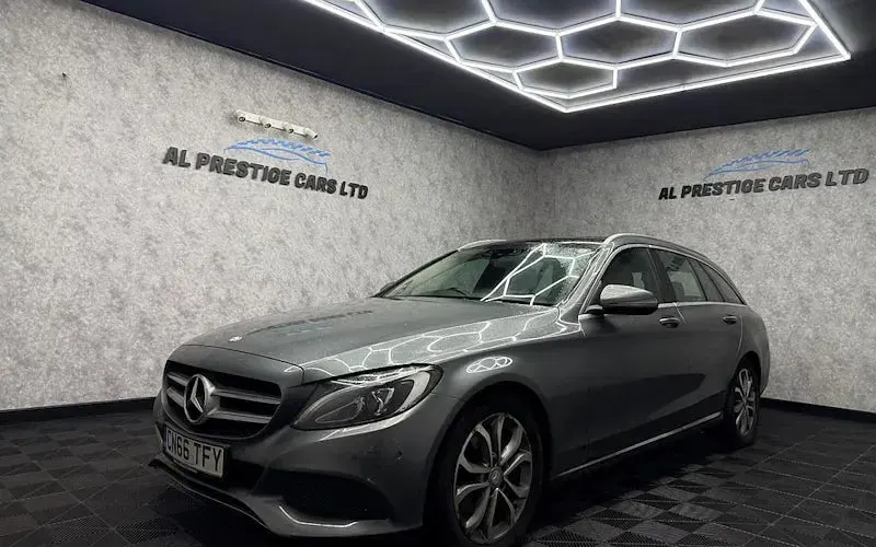 Used Mercedes C220 Premium 170 HP (125 kW) 2016 Estate