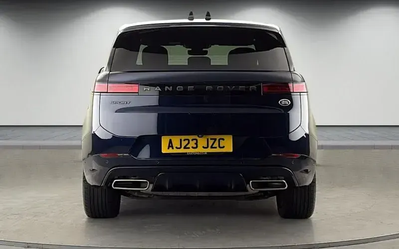 Used Land Rover Range Rover Sport SE Dynamic 441 HP (324 kW) 2023 Portofino blue SUV