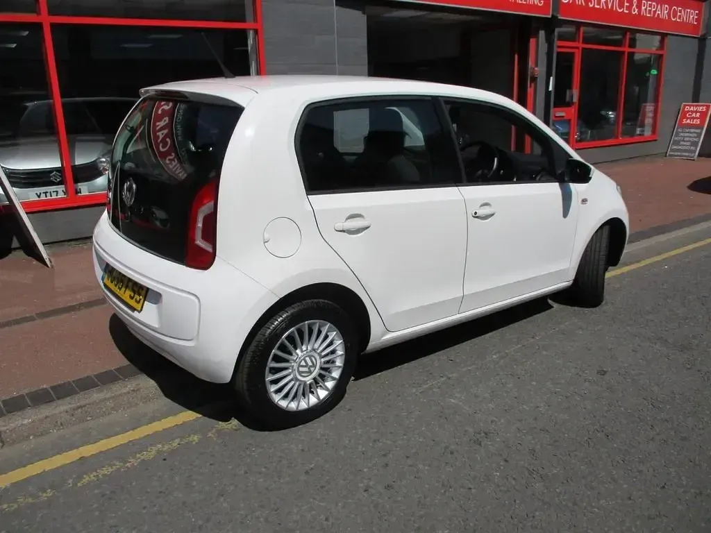 Usado VW up! high up! 75 HP (55 kW) 2015 Branco Citadino