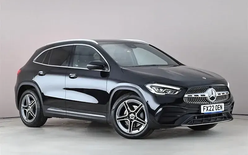 Second-hand Mercedes GLA200 Executive 163 CP (119 kW) 2022 SUV