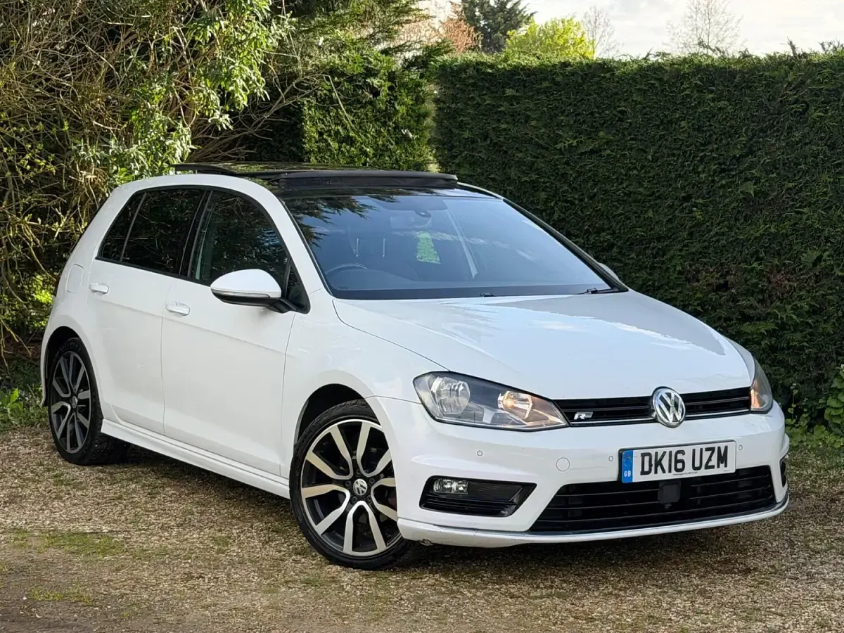 Used VW Golf VII R-line Edition 2016 White Hatchback