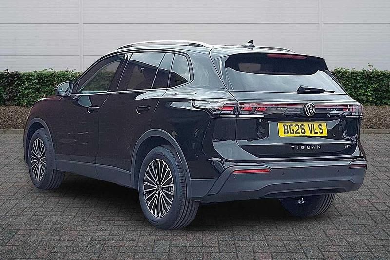 New VW Tiguan Match 150 HP (110 kW) 2026 Grenadilla black SUV